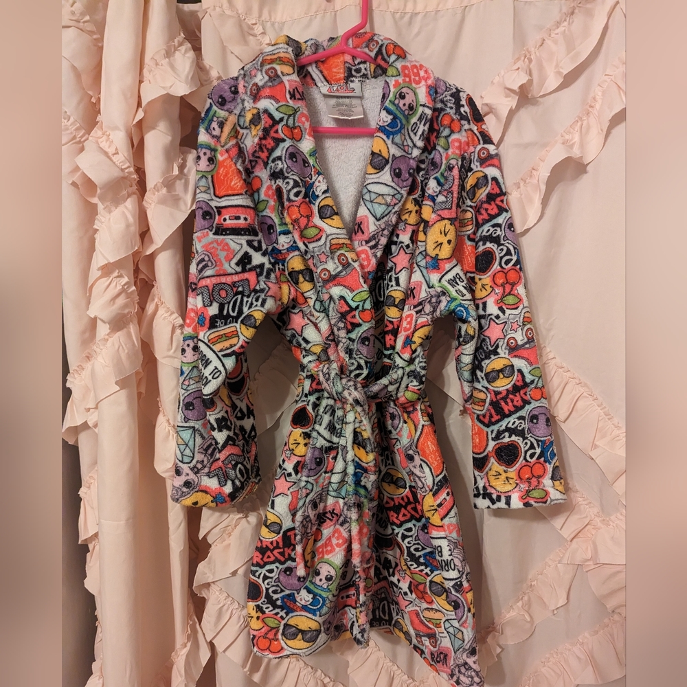 Size 6/6x LOL robe